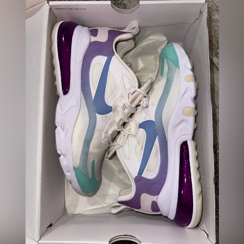 Nike Air Max 270 React